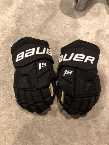 Black Senior Bauer Supreme 1S 14" Pro Stock Gloves