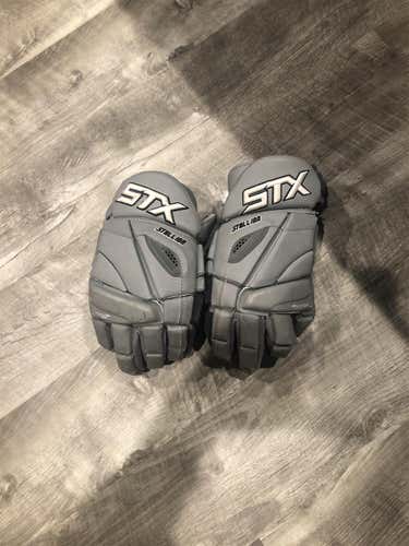 Gray Player STX Stallion 500 14" Lacrosse Gloves