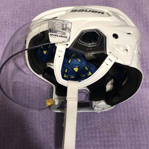 Bauer Re-Akt 150 Hockey Helmet Small White