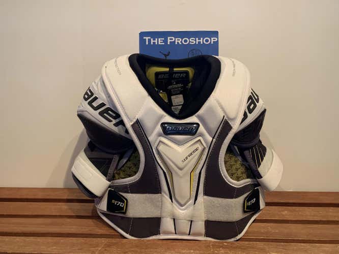 New Senior Large Bauer S170 Shoulder Pads