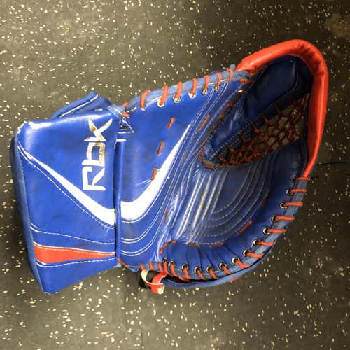 Reebok P2 Pro Stock Glove, Senior Size, Good Condition, Made In Canada