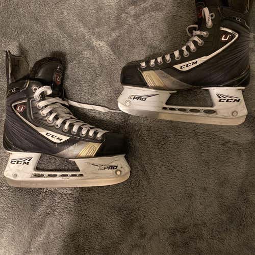 Senior CCM U+ Crazy Light D&R (Regular)  Size 7.5 Hockey Skates