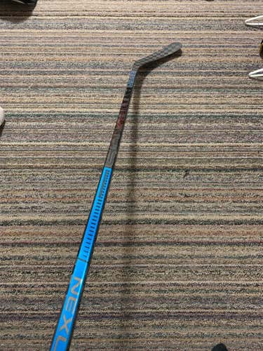 Senior Nexus 2N Pro Hockey Stick Mid