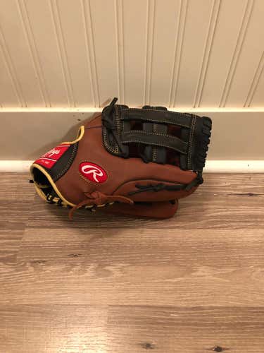 Like New--Brown Rawlings Right Handed Outfield Sandlot Series Baseball Glove 12.75"