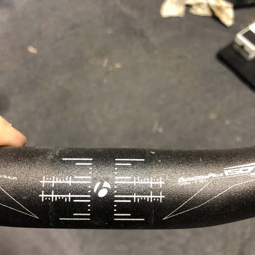 Bontrager Handlebars And Isozone Grips