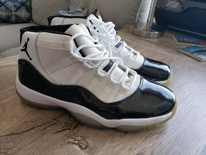 Size 13 Jordan 11's Original