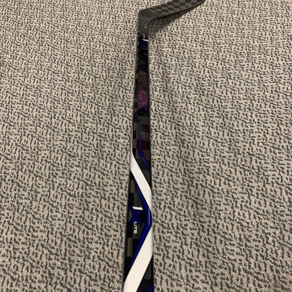 Intermediate Right Handed Vapor 1X Lite Mid Pro Stock Hockey Stick