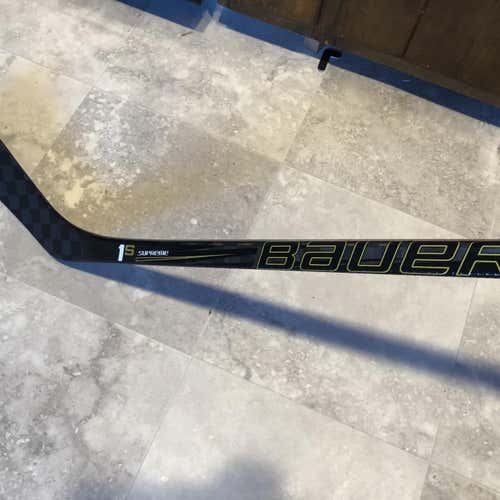 Bauer 1s P28 With Brand New Tacki Mac Grip