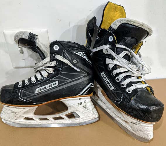 Youth Bauer Supreme 160 Hockey Skates D&R (Regular) Size 3.5