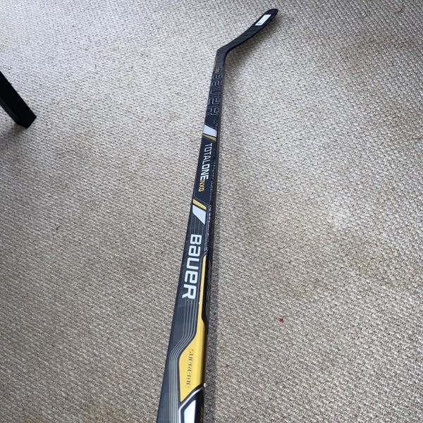 Senior Right Handed TotalOne NXG Mid Hockey Stick
