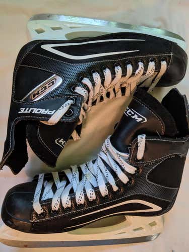 Used Ccm Prolite Senior 9 Ice Skates Ice Hockey