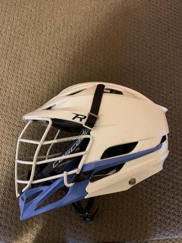 Cascade R Helmet white shell, blue chin