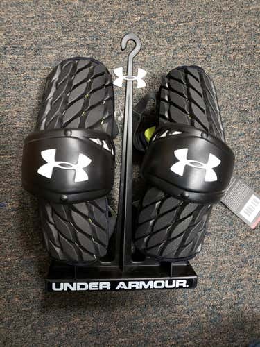 New Large Under Armour VFT Arm Guards
