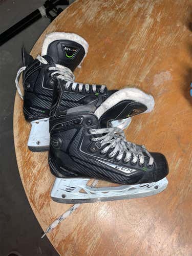 Senior CCM RibCor 44K D&R (Regular) Size 7 Hockey Skates