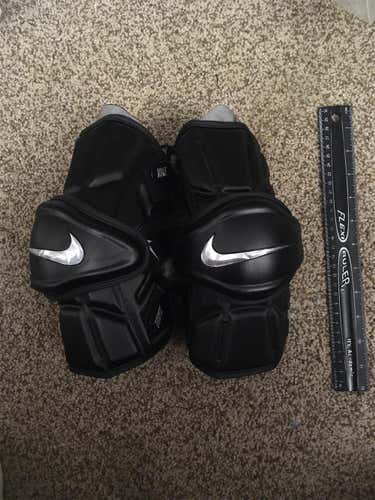 Nike Vapor Elite Arm Pads (L) - Last One