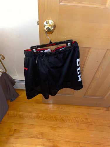 Black Men's Extra Large CCM Compression