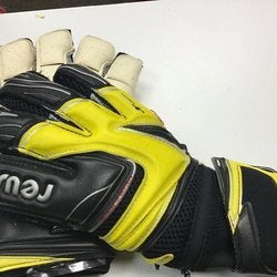 Reusch Magno Deluxe M1 Ortho- Tec Size 7 Black / Yellow Goalkeeper Soccer Gloves FIRM PRICE