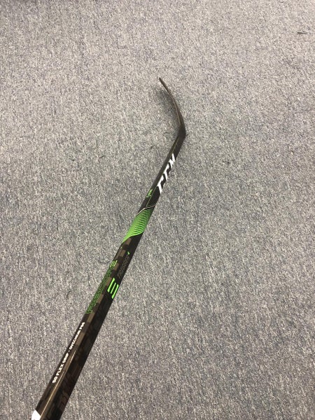 New Junior CCM Right Handed RibCor Trigger 4 PRO Hockey Stick Mid