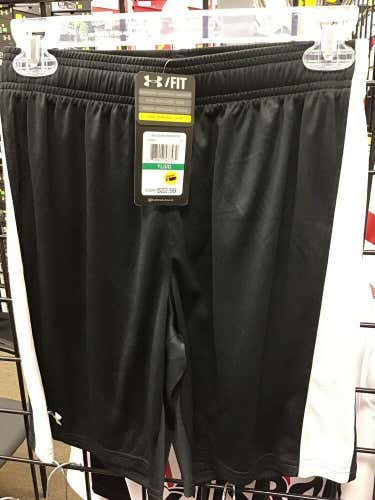 New Under Armour Black / White Threadborne Soccer Shorts Size Youth Large NWT FIRM PRICE