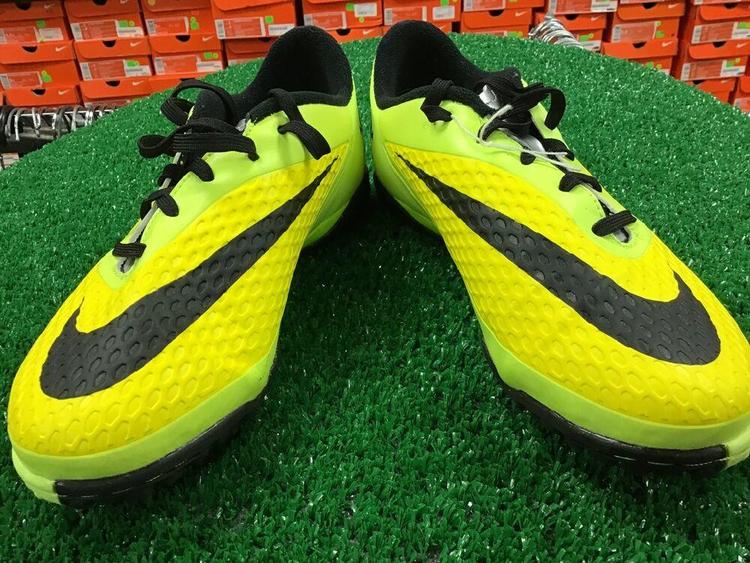 nike hypervenom turf cleats