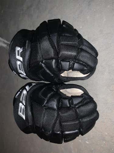 Black Youth Bauer Vapor X7.0 11" Gloves