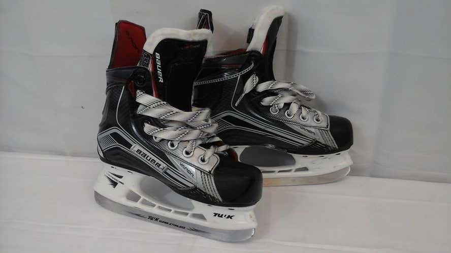Used Bauer Vapor X900 Youth 13.5 Ice Skates Ice Hockey