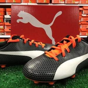New Puma Spirit Firm Ground Jr Black / White / Orange Soccer Cleats Size 2 NIB FIRM PRICE