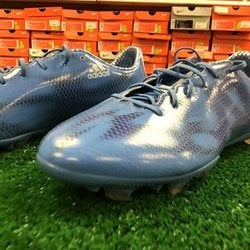 New Adidas F30 Fg Womens Soccer Cleats Blue / White Size 9 New In Box FIRM PRICE