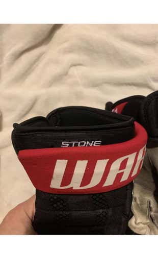 Black Senior Warrior AX1 pro 14" Pro Stock Gloves