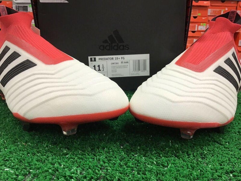 Tilbageholdelse diagram gys New Adidas Predator 18+ FG Soccer No Lace Cleats White / Red Size 11.5 NIB  FIRM PRICE | SidelineSwap