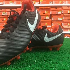 New Nike Jr Legend 7 Club FG Soccer Cleats Black / Red Kids 11c New In Box FIRM PRICE