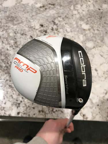 Men's Cobra Right Handed Driver Extra Stiff Flex Loft 9.5