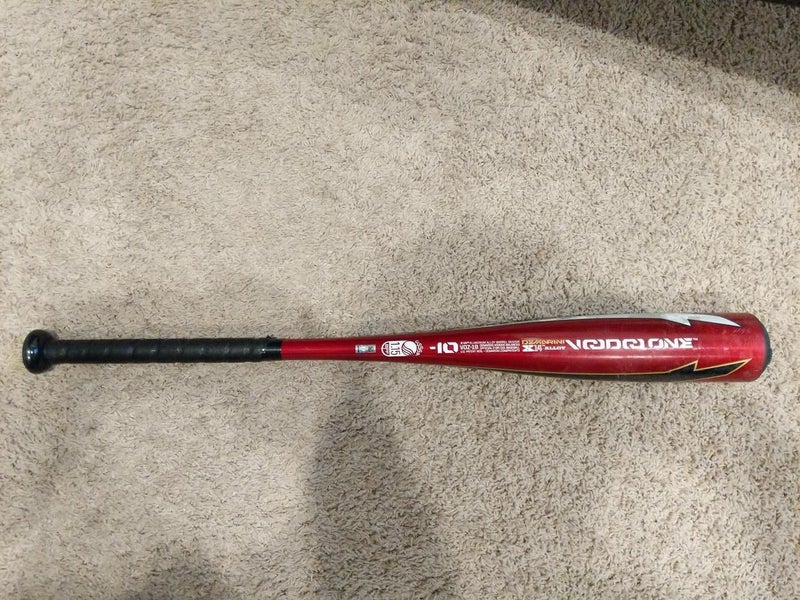 Barely used USSSA Certified DeMarini Alloy Voodoo One Bat (-10) 19 oz 29"