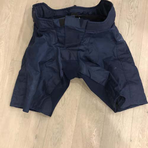 Used CCM PP90C Blue Pro Stock Shell  Large Winnipeg Jets  (P326)