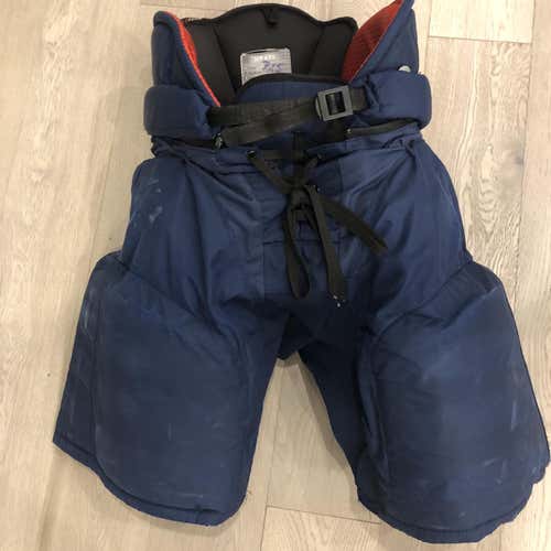 Used CCM HP45X Pro Stock  Pants  Navy med Winnipeg Jets (P325)