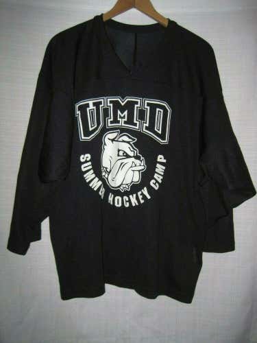 UMD Minnesota Duluth Bulldogs Summer Camp Hockey Jersey men's M black CCM