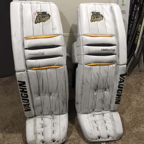 White Senior 35" Vaughn Goalie Leg Pads