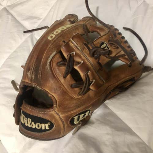 Wilson A2000 Pedroia Fit DP15 11.5" Pro Stock Baseball Glove Right Hand Throw