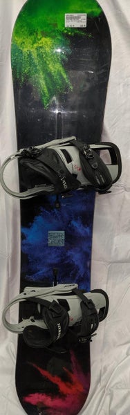 Used Burton Socialite 142 Cm Snowboard Womens Combo