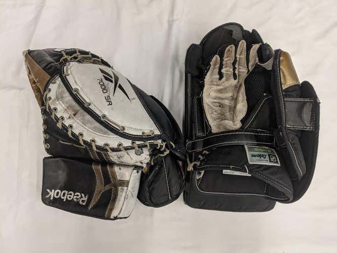 Used Reebok 7000 Sr Regular Goalie Catchers And Blocker