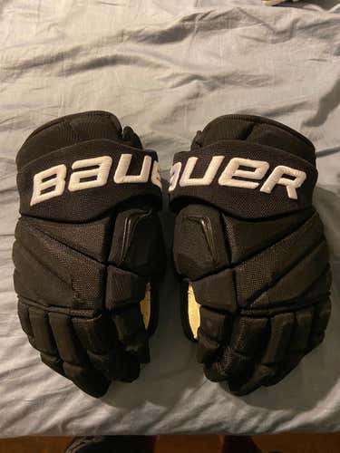 Black Senior Bauer Vapor APX2 Pro Gloves 14" Pro Stock