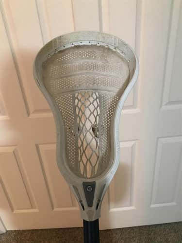 Attack & Midfield Strung Evo Warp Pro Head