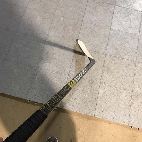 Junior Left Handed Supreme 2S Pro   Hockey Stick