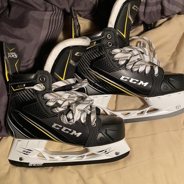 Senior CCM Super Tacks AS1 D&R (Regular) Size 8 Hockey Skates