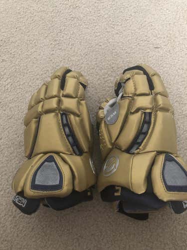 Notre Dame  Maverik Rome RX3 Lacrosse Gloves 13"