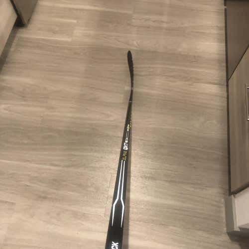 Right Handed Alpha QXT Mid Pro Stock Hockey Stick