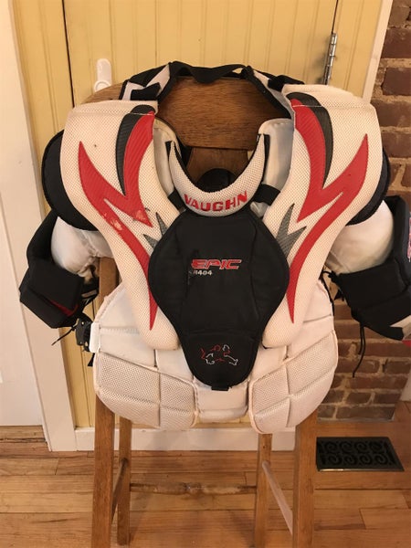 Junior Large Vaughn Epic 8400 Goalie Chest Protector