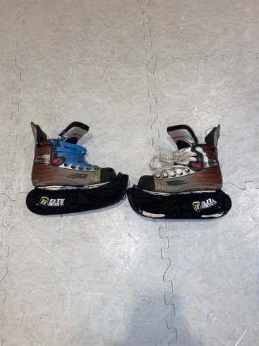 USED BAUER VAPOR XXX SKATES