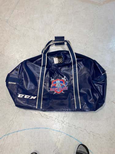 BRAND NEW KENT ELITE CCM BAG