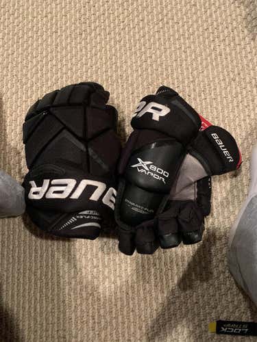 Black  Bauer Vapor X800 13" Gloves